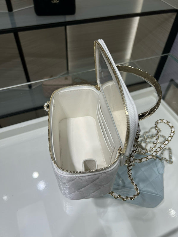 CC 25S Piccolo Vanity 17cm Pelle di vitello grana bianca Hardware oro chiaro