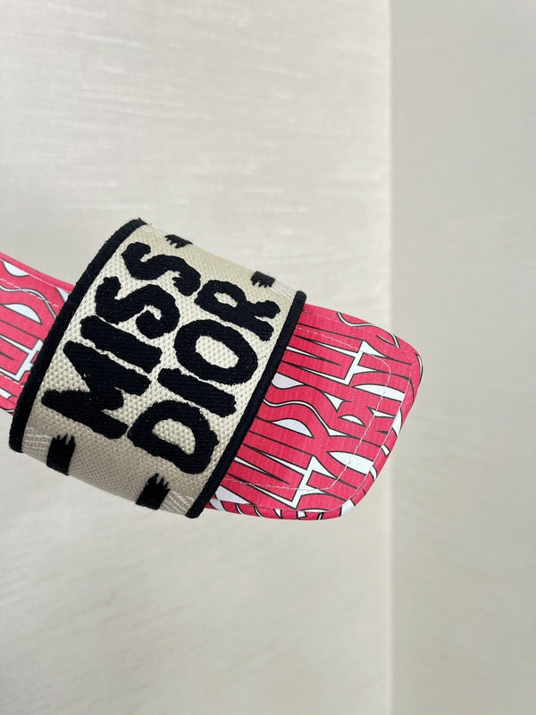 dway heeled slide 35 embroidered cotton red miss cd alllover motif