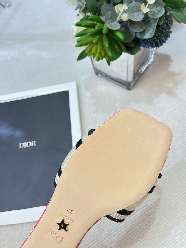 dway heeled slide 35 embroidered cotton red miss cd alllover motif