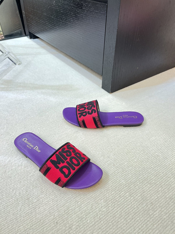 dway slide embroidered red purple cotton