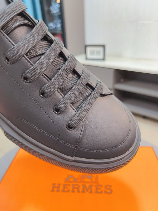 HM IRWIN SNEAKER BLACK CALFSKIN