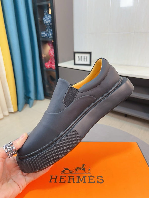 HM LANCE SLIP-ON SNEAKER BLACK CALFSKIN