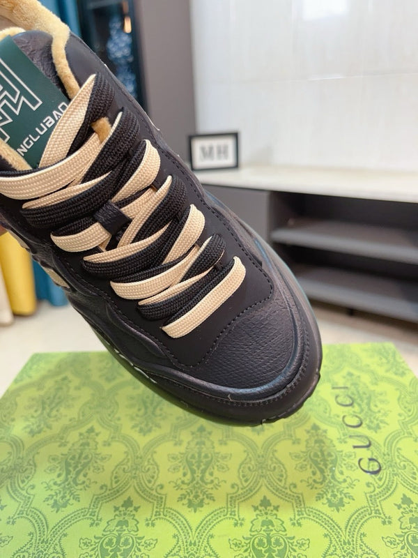 GG Men's Sneaker Black Beige Cowhide 523394
