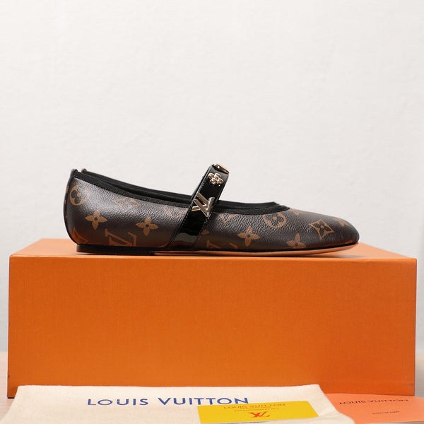 LV 25C Romy Flat Caramel Brown Monogram With gold logo Sheepskin 218308