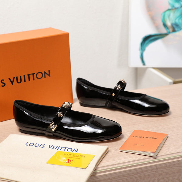LV 25C Romy Flat Black Patent calf Leather With gold logo 218307