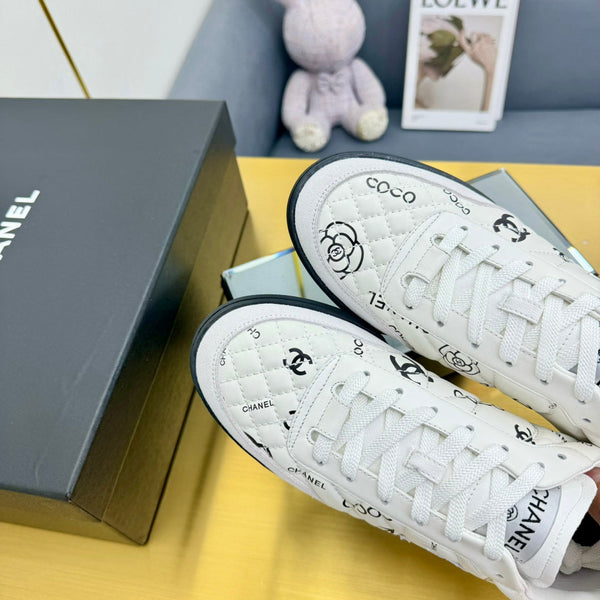 CC 25s Sneaker White Leather With Velvet 297809