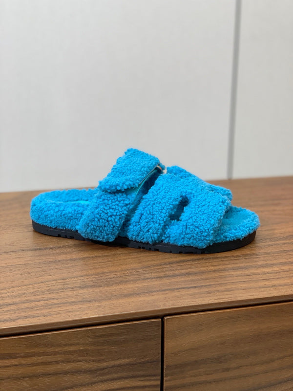 HM Chypre Sandal In Blue Lamb Wool 984176