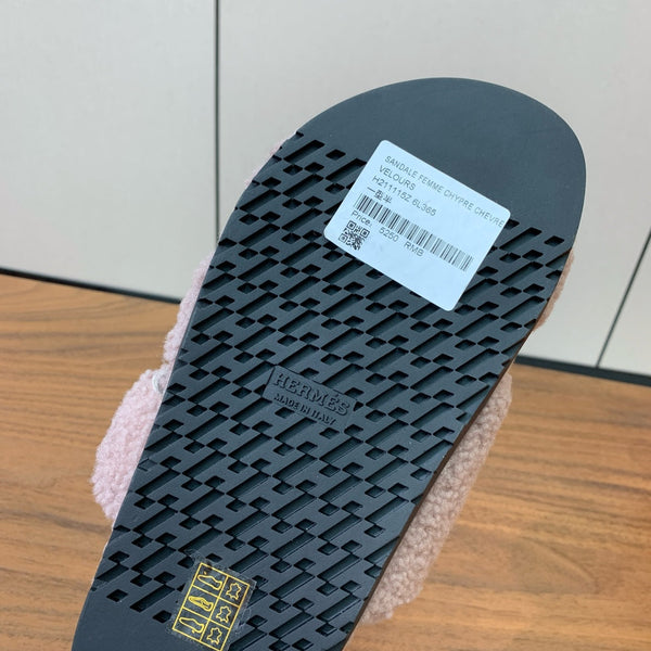 HM Chypre Sandal In Light Purple Lamb Wool 984180