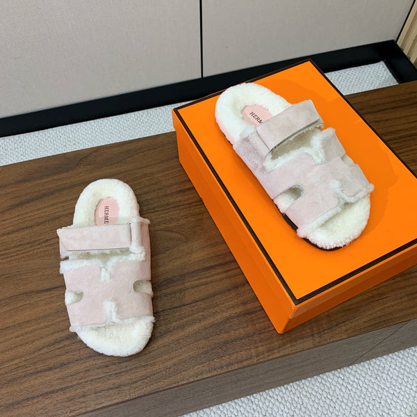 HM Chypre Sandal In Light Pink Mix White Fleece And Suede 984194