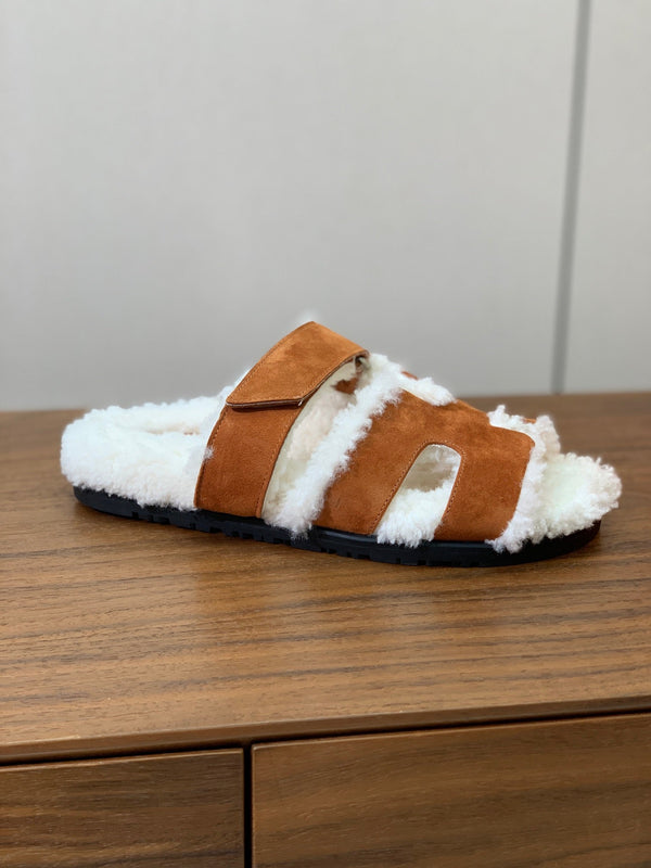 HM Chypre Sandal In Brown Orange Mix White Fleece And Suede 984198