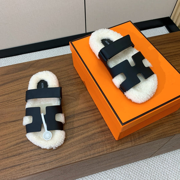 HM Chypre Sandal Black Mix White Wool And Cowhide Lining 984211