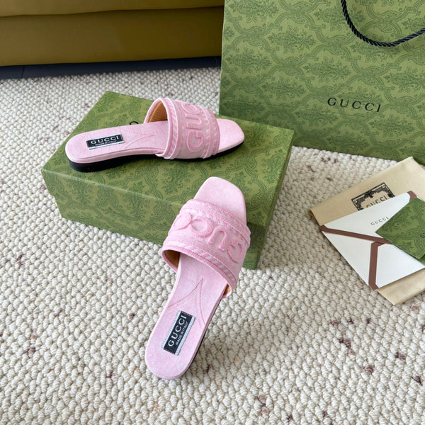 GG SLIDE SANDAL WITH GUCCI SCRIPT PASTEL PINK DENIM