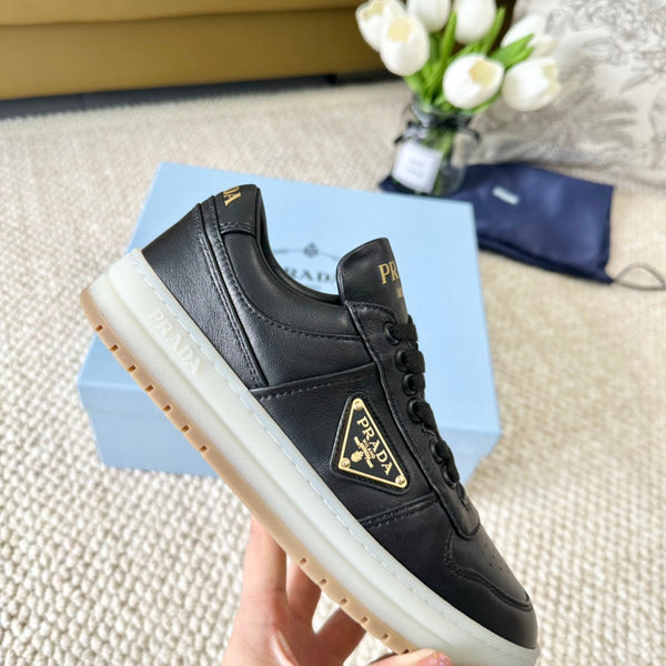 SNEAKERS PRA DOWNTOWN NAPPA IN PELLE DI VITELLO NERA