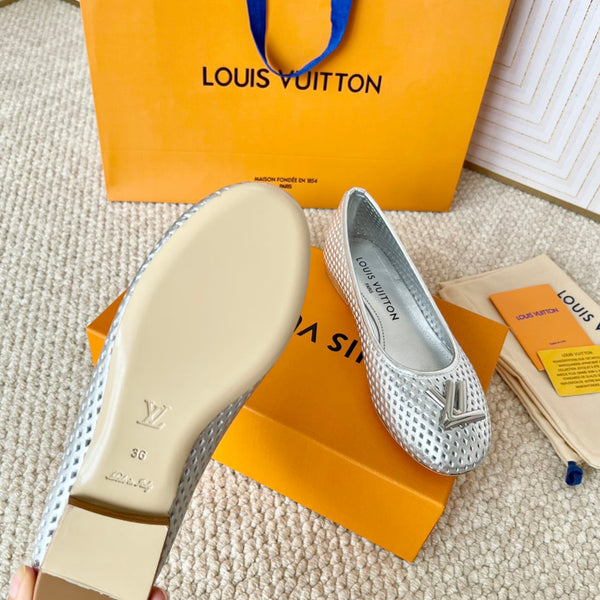 LV Shake Flat Ballerina Silver Cowhide