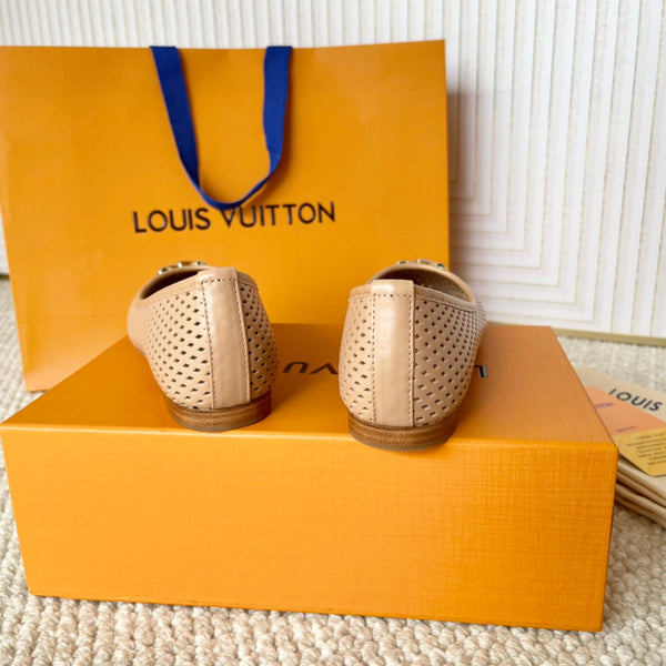 LV Shake Flat Ballerina Beige Cowhide