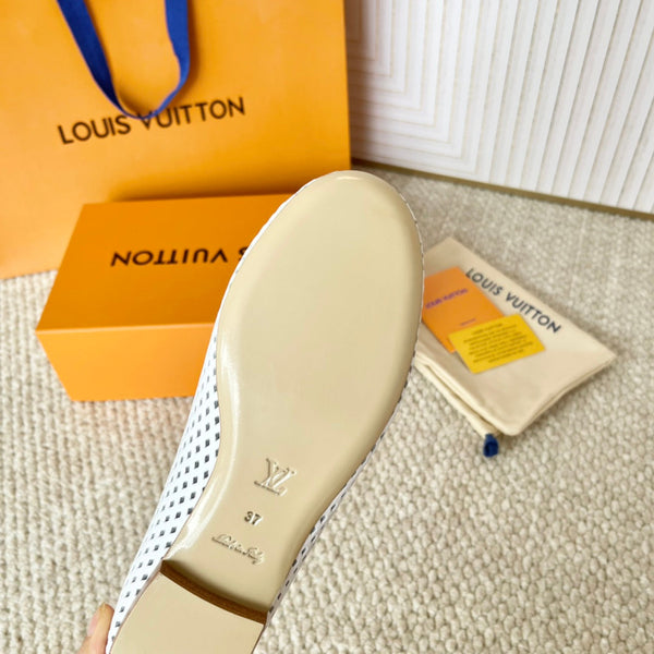 LV Shake Flat Ballerina White Cowhide