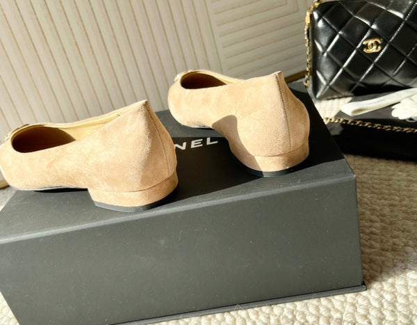 CC Ballet In Beige Suede 151519