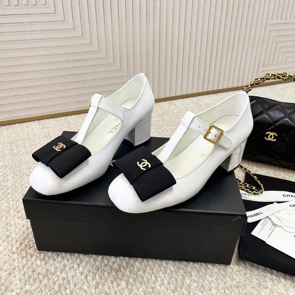 CC 26s Bow Mary Jane Chunky Heel 6cm White Glossy Leather 787147