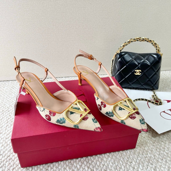 Vlogo Signature Slingback Pumps In Cherryfic Pattern 50mm 310517