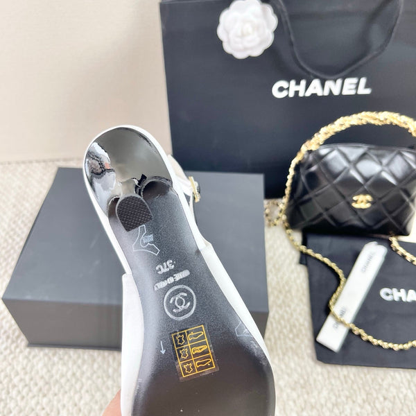 CC 25 Slingback High Heel White Silk 330923