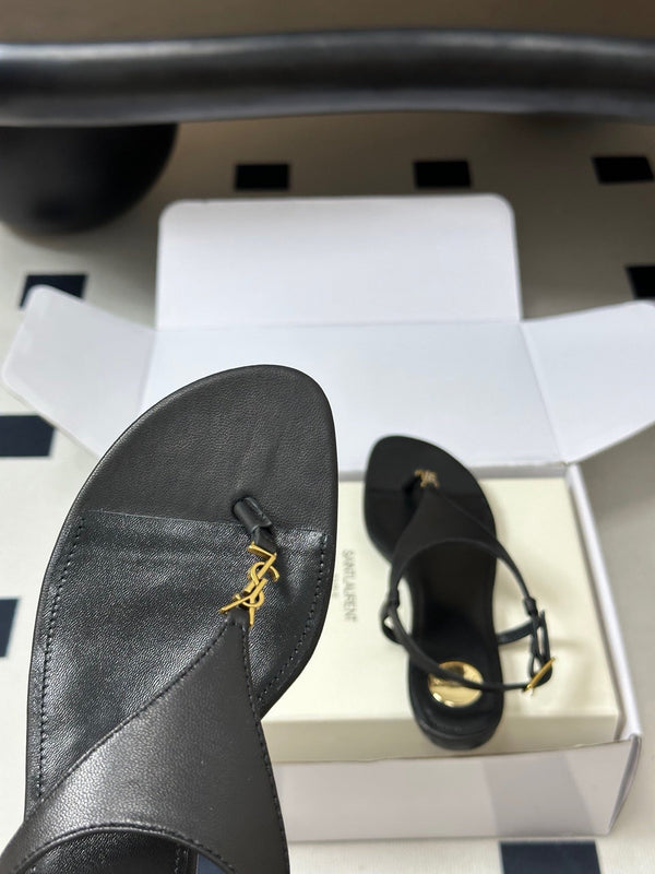 YSL Cassandra Slide Black Smooth Leather 787563