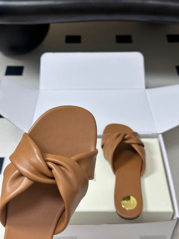 YSL Knotted Slide Tan Smooth Leather 787570