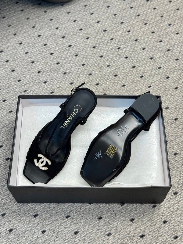 CC 25 Marry Jane Sandals Black Suede 329775