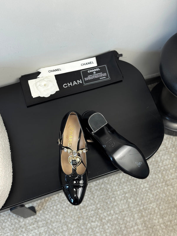 CC 25 Marry Jane Black Lambskin 329763