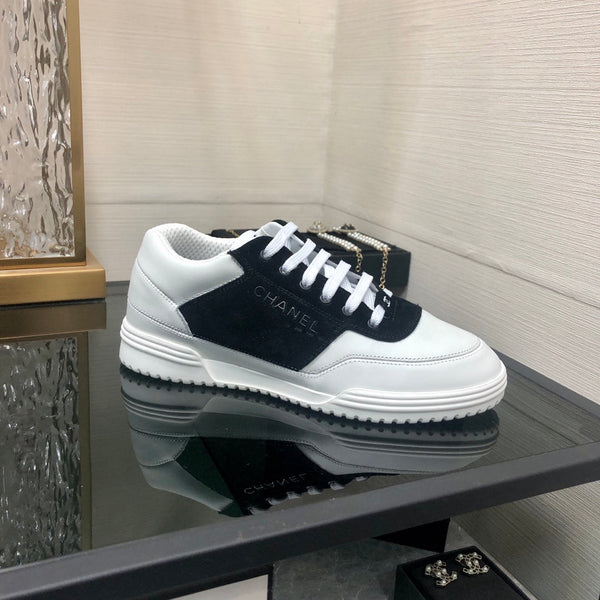 CC 24C Sneaker White Black Suede Sheepskin 688655
