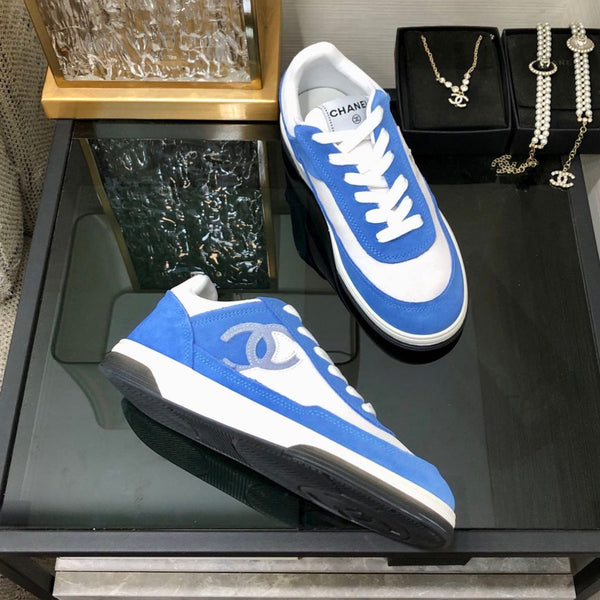 Sneaker CC in camoscio blu e bianco