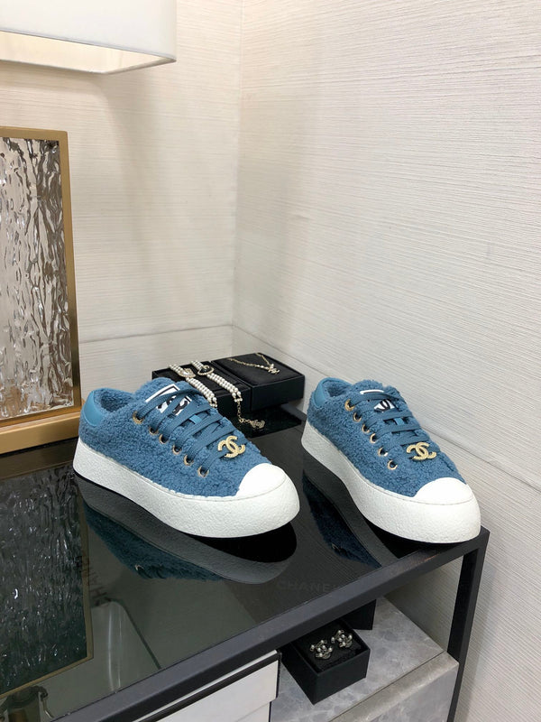 CC Low Sneaker Cerulean Wool