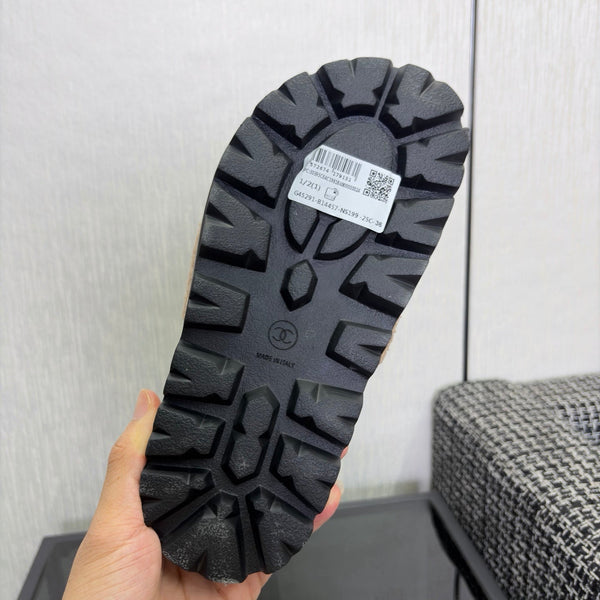 CC 26s Shearling Slide Flat Mules Light Pink Black Wool 128096
