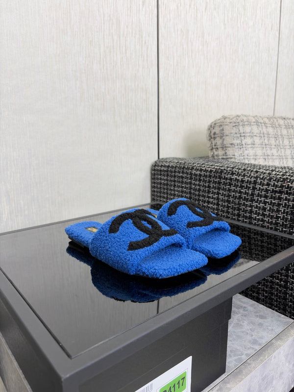 CC 26s Shearling Square Toe Sandals Blue Black Wool 128086