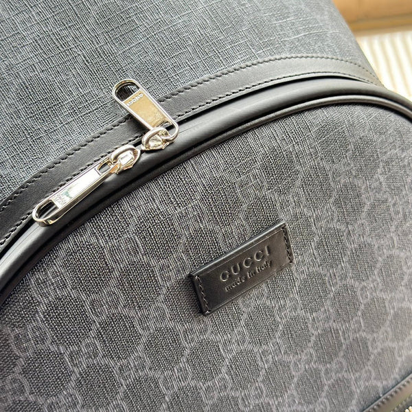 ZAINO 44 IN TELA MONOGRAM GRIGIA E RIFINITURE IN PELLE NERA