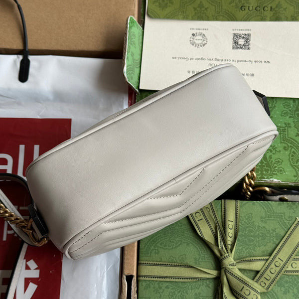 gg marmont mini 18cm zip top cream calfskin gold hardware