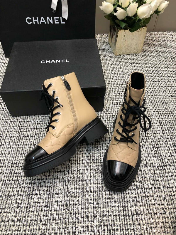 SHORT BOOTS BEIGE CREAM MIX BLACK SUEDE LAMBSKIN