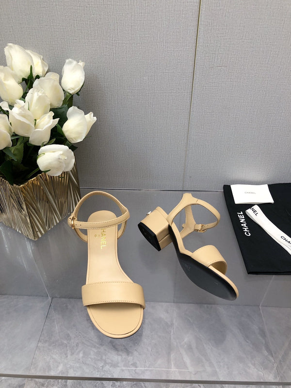 BLOCK HEEL 5 CM SANDAL IN SAND BROWN LAMBSKIN