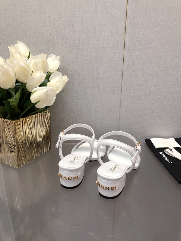 SANDALO CON TACCO A BLOCCO 5 CM IN PELLE DI AGNELLO BIANCA