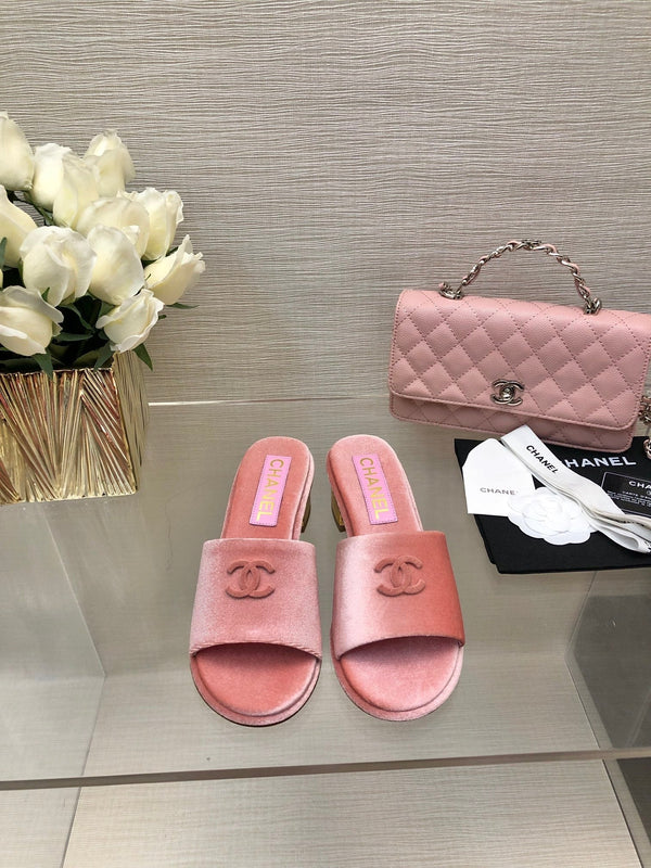 CC 25C Mules con tacco medio in velluto rosa 212953