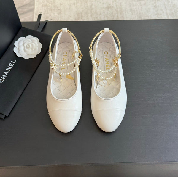 Double Strap Chunky Heel Mary Jane Shoes White