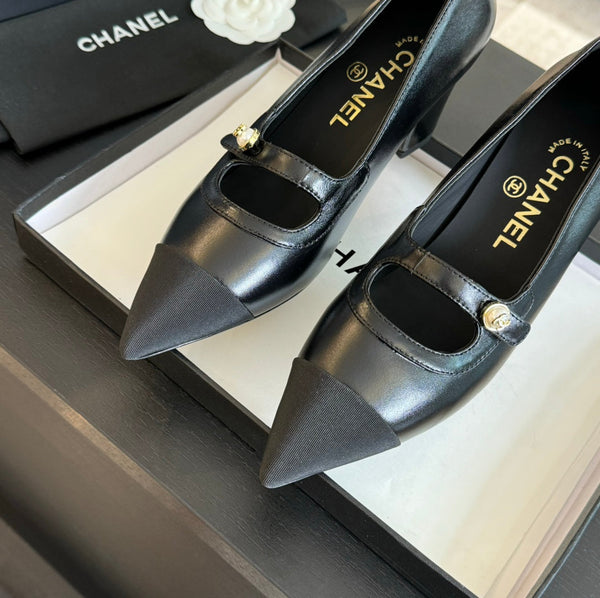 Double C WOMEN'S SHOES SPIRIT TOE Black Lambskin