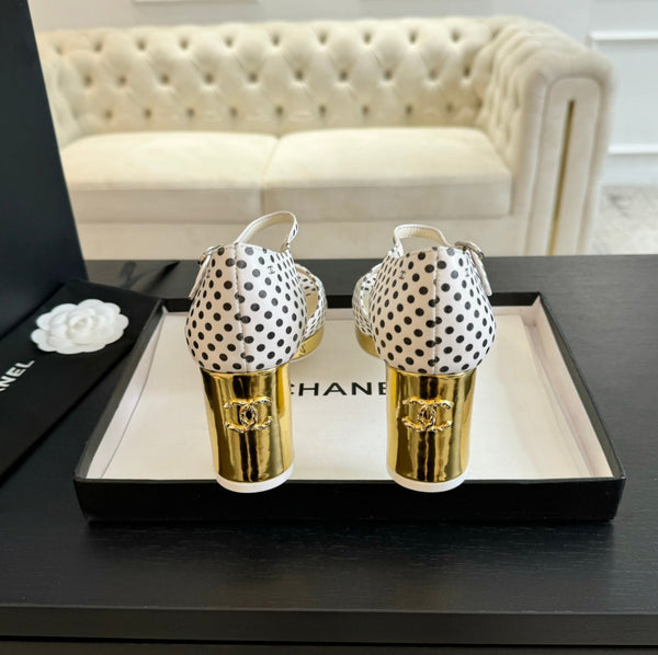 Platform Peep-Toe Sandals White/Black Caro Lambskin