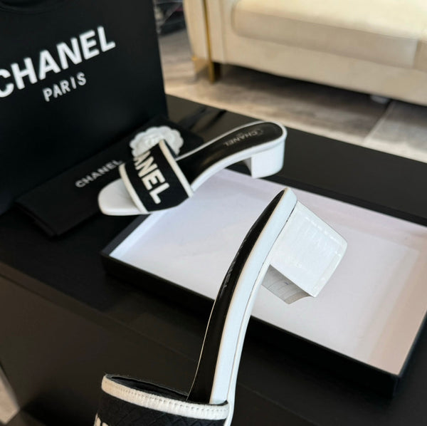 sandalo mulo 45 tessuto bianco nero ricamo