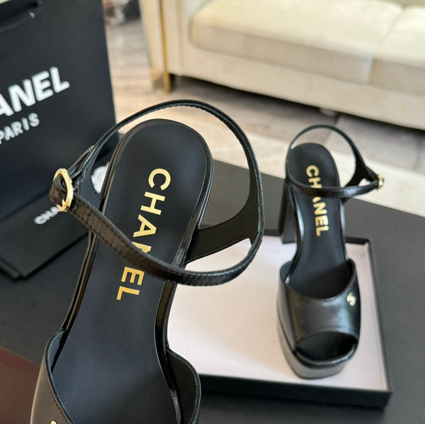 HIGH HEEL PLATFORM SANDALS IN BLACK CALFSKIN