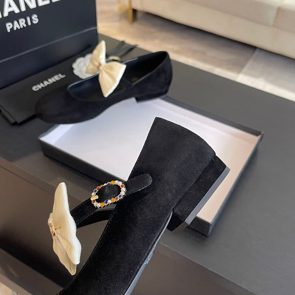 BALLERINA IN PELLE SCAMOSCIATA NERA CON FIOCCO BIANCO