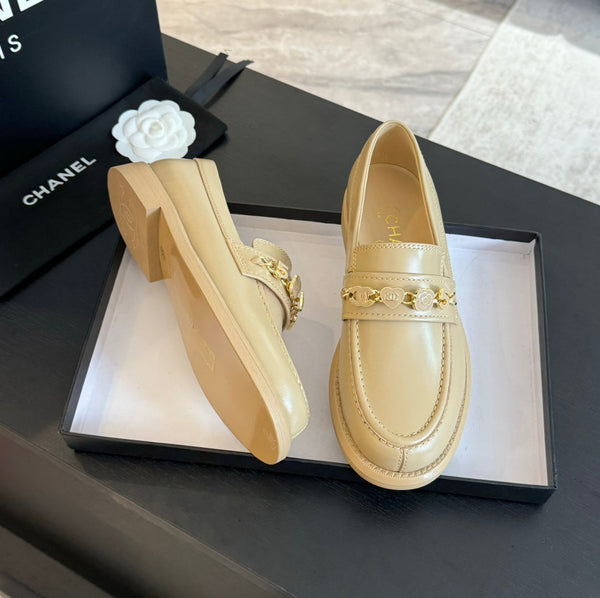 CC 25C Loafer Cream Leather 212972