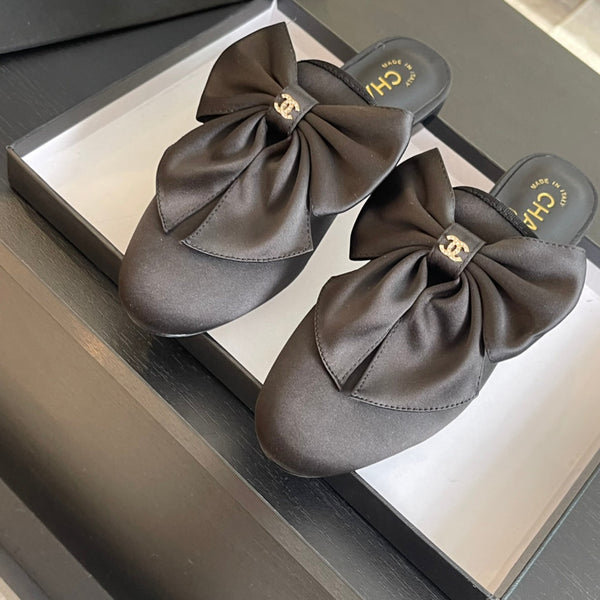 SANDALI BASSI BIG BOW IN SETA NERA