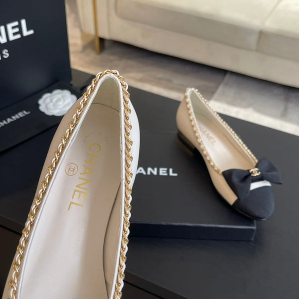 BALLET FLAT PELLE DI VITELLO BIANCA E TESSUTO