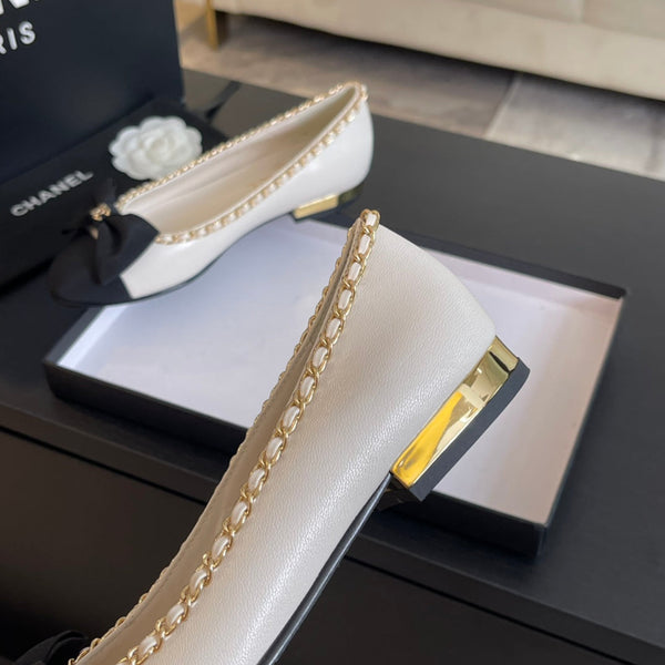 BALLET FLAT PELLE DI VITELLO BIANCA E TESSUTO