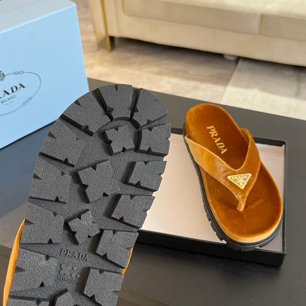 SANDALI INFRADITO IN GOMMA PRA VELLUTO OCRA